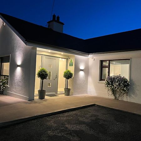 The Hillcrest, Luxury Accommodation In Castleblayney Town Zewnętrze zdjęcie